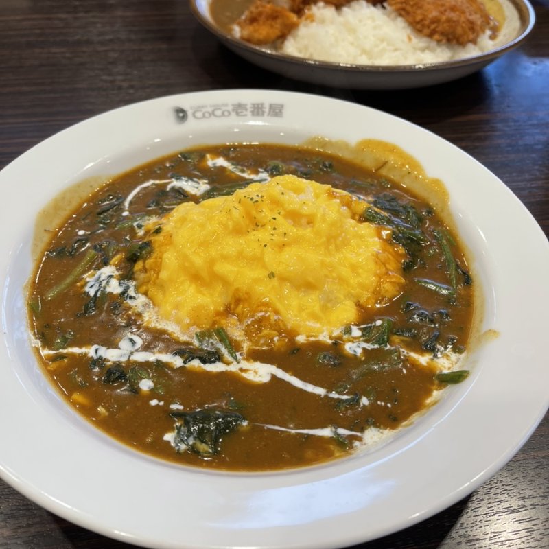 オムカレーほうれん草トッピング(CoCo壱番屋 福井開発店)