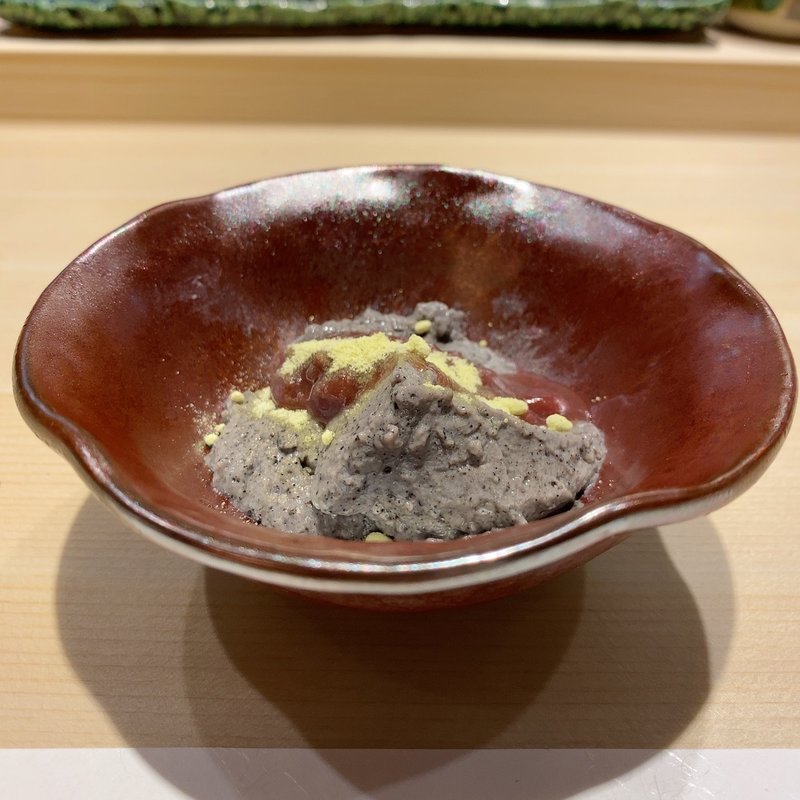 黒ごまプリン(鮨 権左衛門)