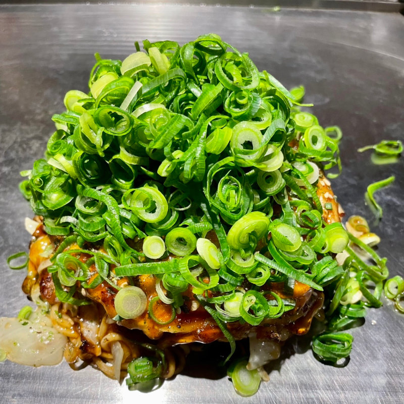 そば　しそ　広島ねぎ焼き(恋鯉)