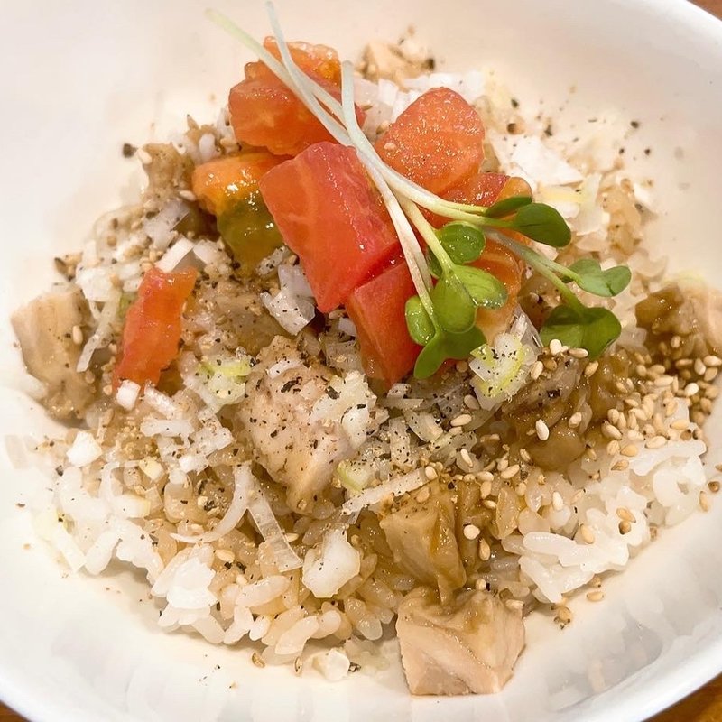 鶏丼(麺屋ブルーズ)