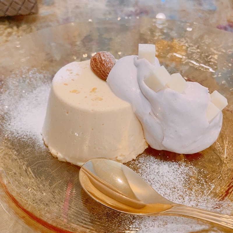 バニラプリン（ランチセット）(Shebacafe)