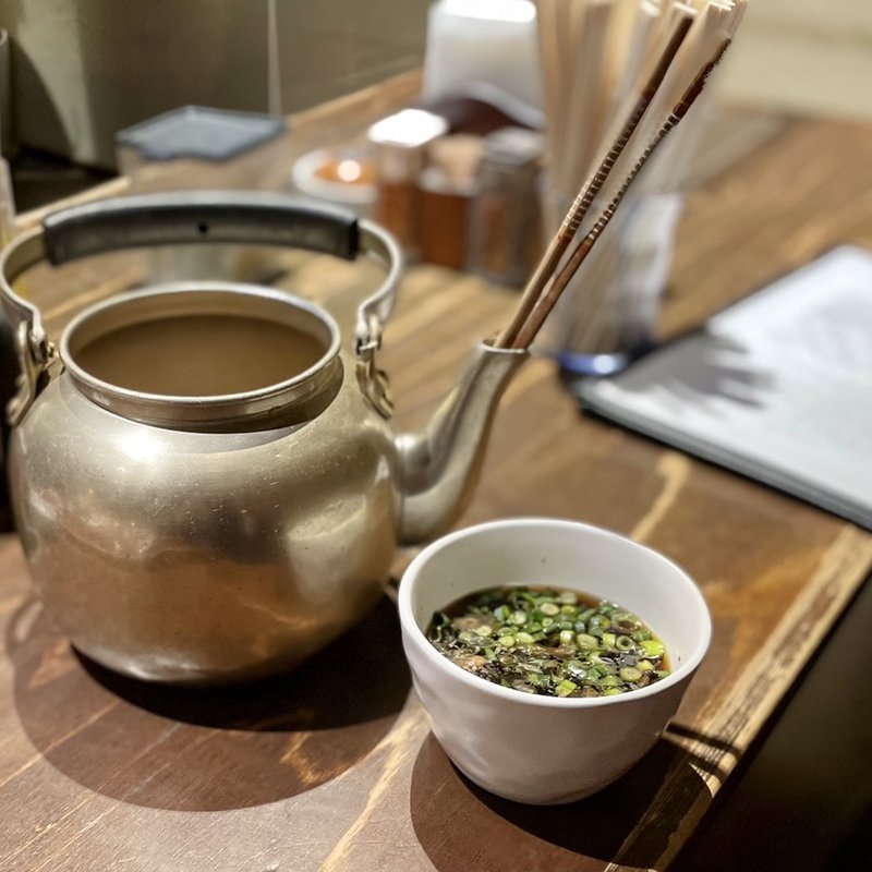 ずぼらうどん(あかちょこべ)