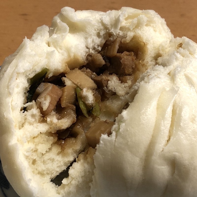 五目肉まん(横浜中華街　北京飯店 （ペキンハンテン）)