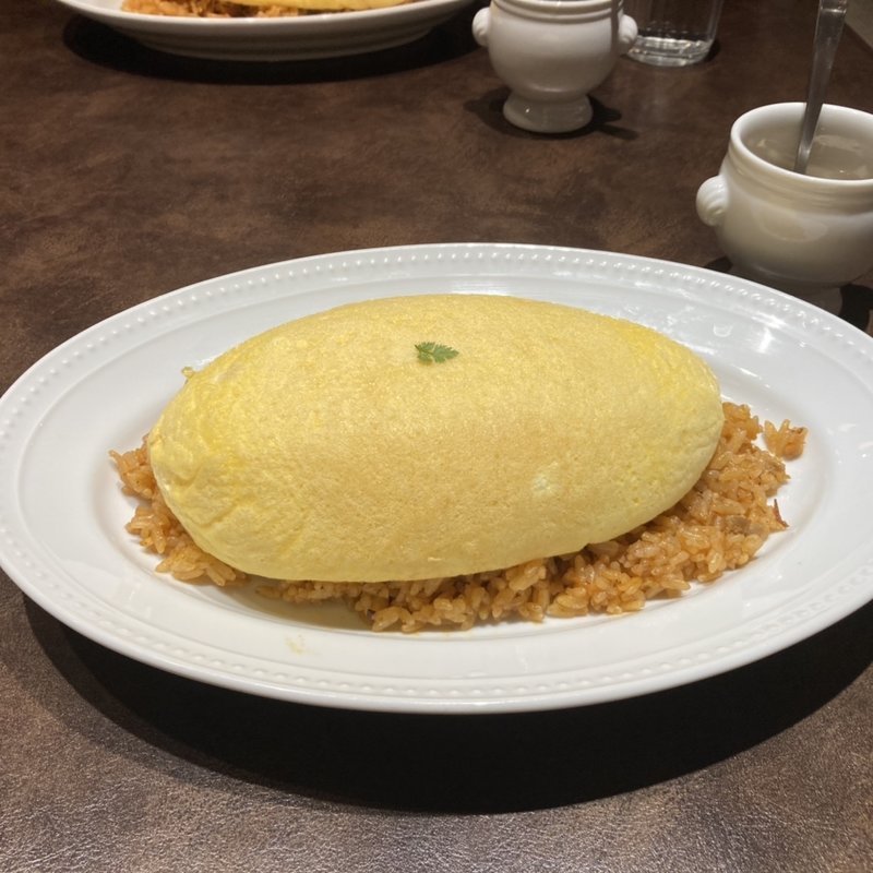 スフレオムライス(オーバカナル八重洲店（AUX BACCHANALES）)