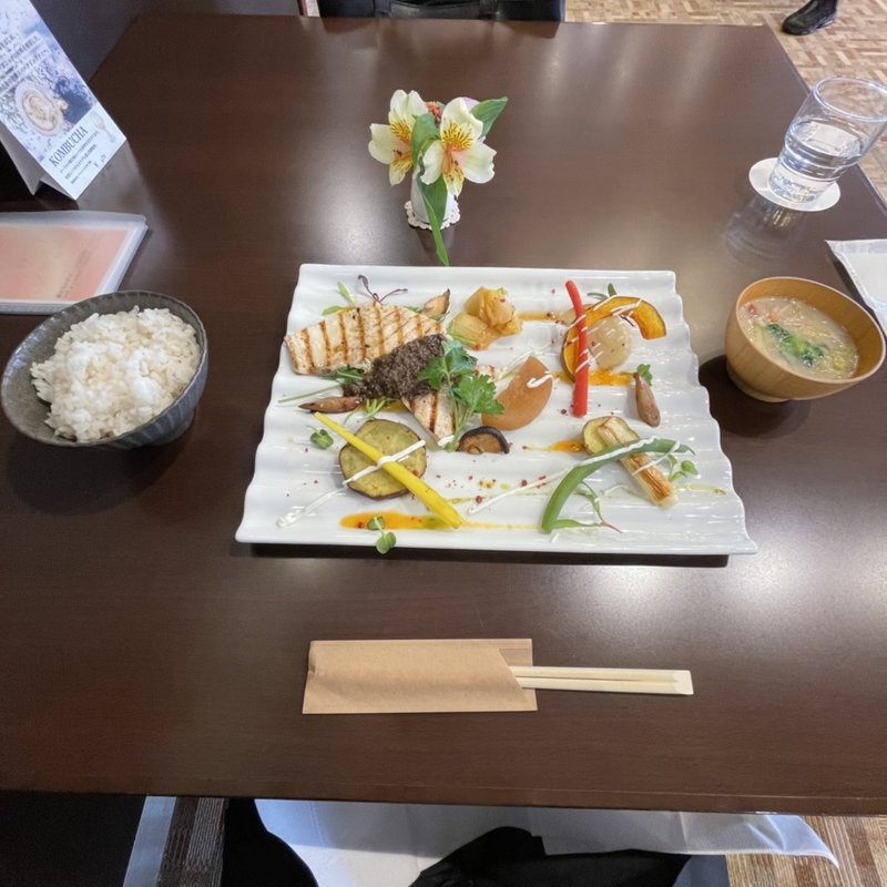 魚ランチ(Natural Cafe & Restaurant 椨の木（たぶのき）)