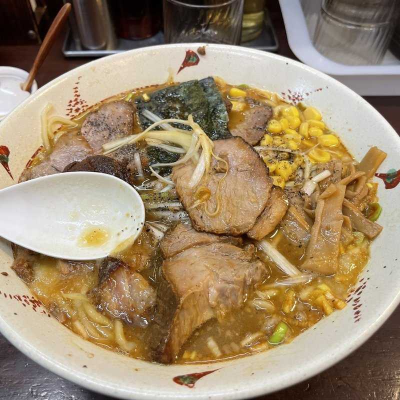 らいおんチャーシュー・中盛り(らいおん 府中本店 )