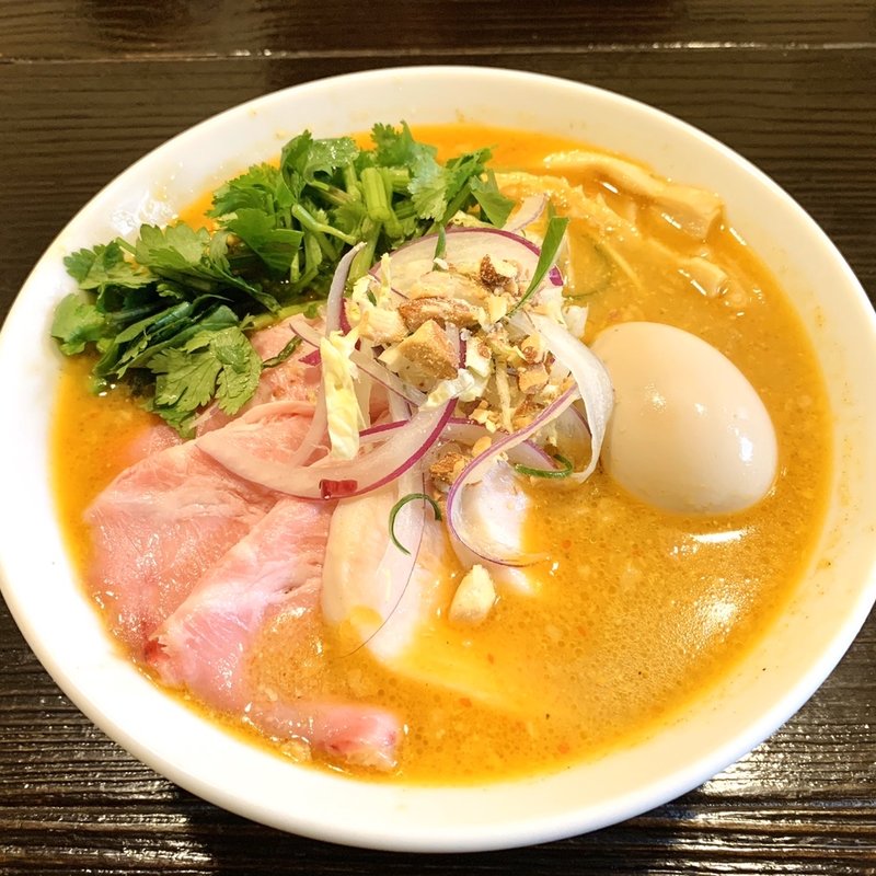 特製スパイス味噌らぁ麺(中華そば　向日葵 )