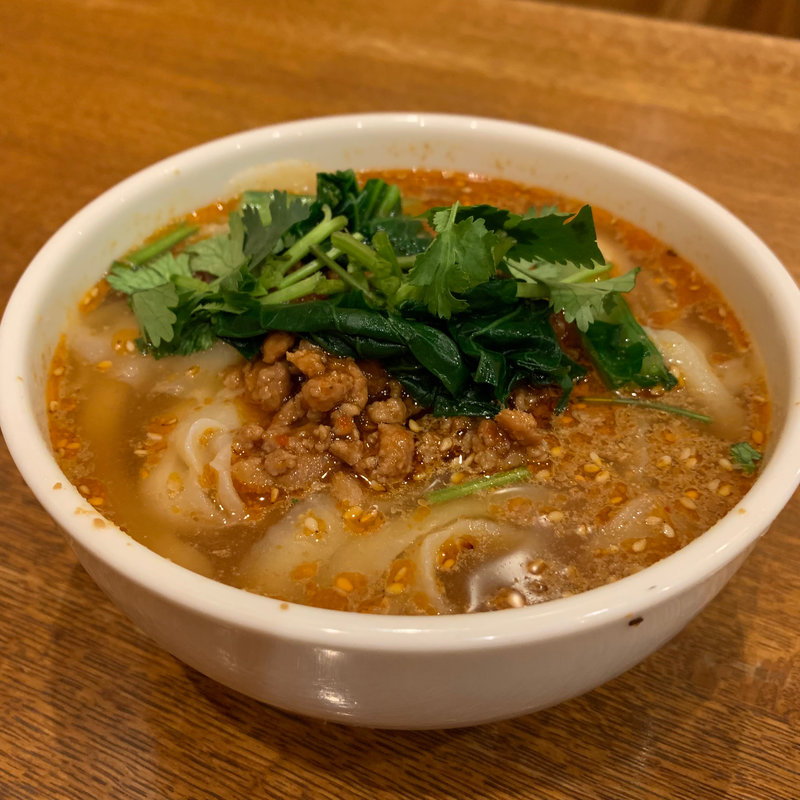 坦々刀削麺　小(唐朝刀削麺 西新宿店)