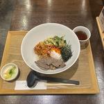 ビビン麺(天ぷらとそば ツクシ)