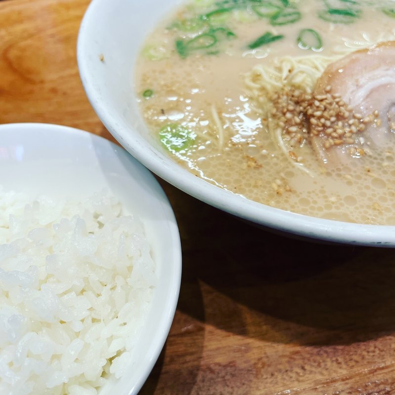 博多とんこつ定食(A定食)(博多 一風堂 梅田店 （いっぷうどう）)