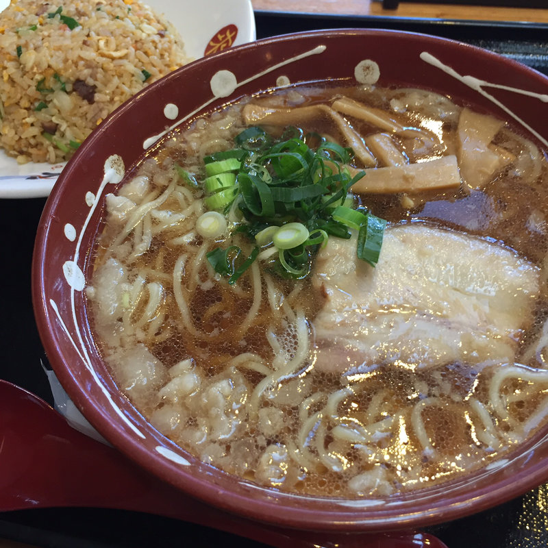 尾道らーめん と 炒飯 セット(鼓六家 益田店 )