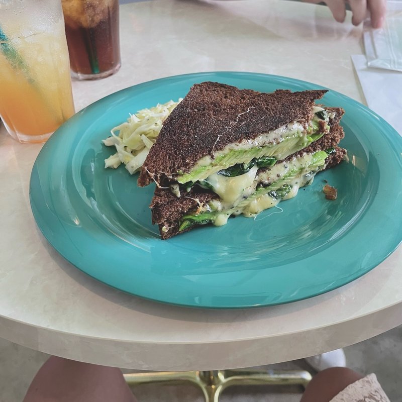 (BUY ME STAND 館山)