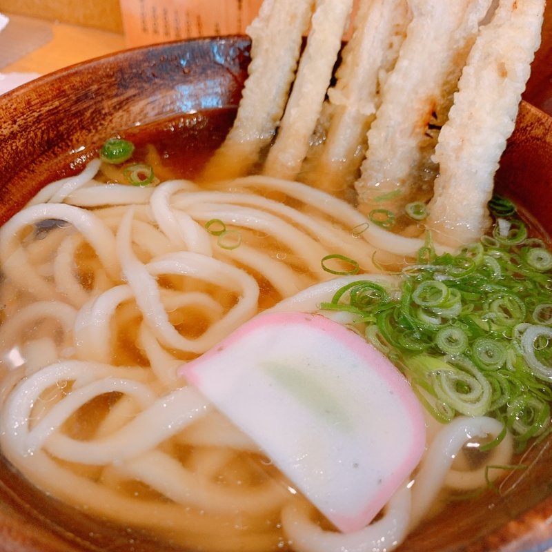 ごぼう天うどん(めん工房庵都)