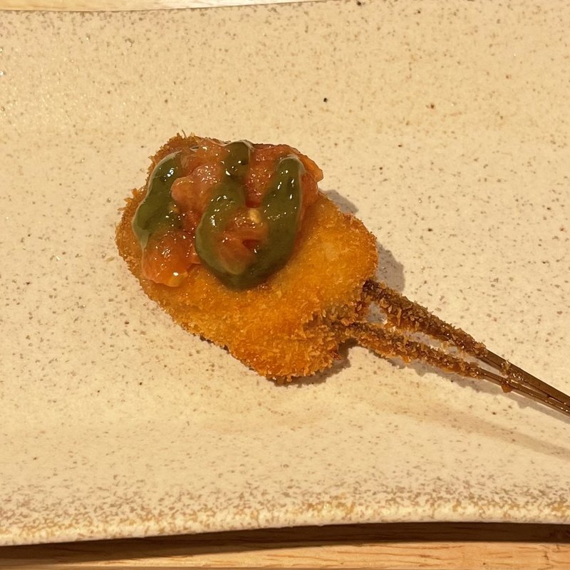 トマトのマリネとバジルソース(串カツ研究所さくさく亭 福島店)