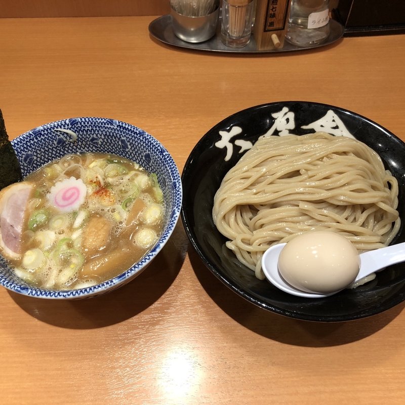 朝味玉つけ麺(六厘舎)