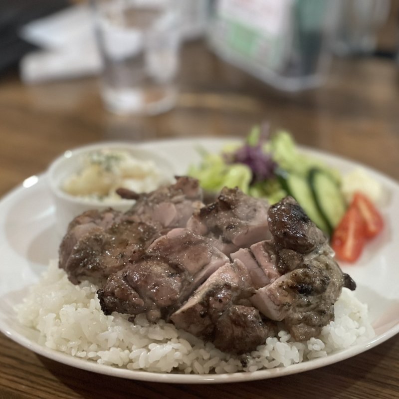 ランチプレート(チキン)(ポン・デ・アスウカウ )