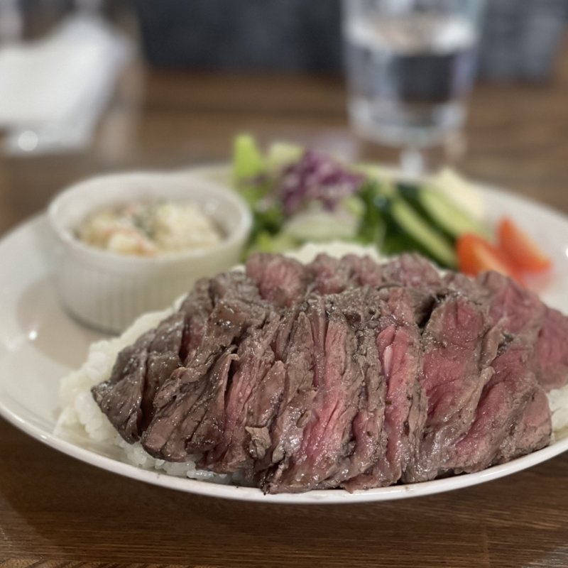 ランチプレート(ビーフ)(ポン・デ・アスウカウ )