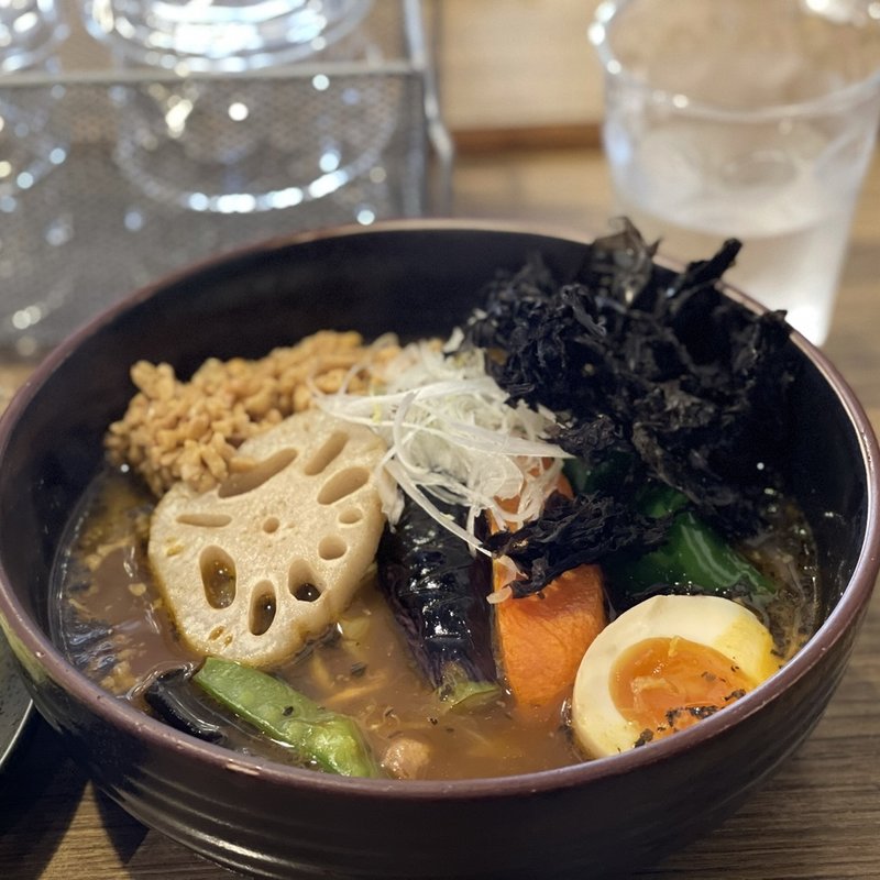 やわらかチキンレッグカレー(吉田商店 （ヨシダショウテン）)