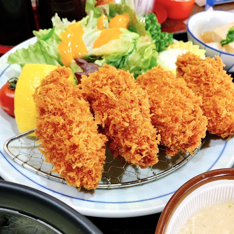 カキフライ定食(まる信 食堂 )