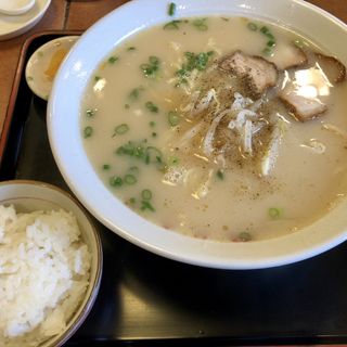 ラーメン 薩摩っ子ラーメン 総本店 さつまっこらーめん の口コミ一覧 おいしい一皿が集まるグルメコミュニティサービス Sarah