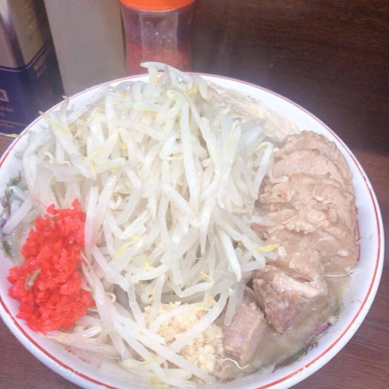 小豚ラーメンとろろ(ラーメン二郎 横浜関内店)