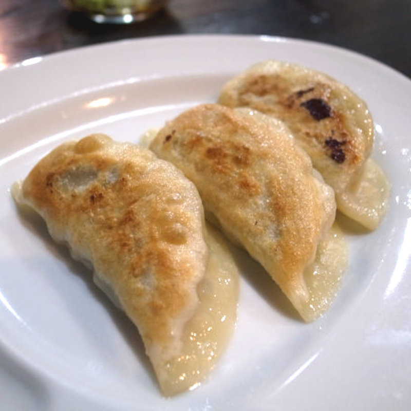 餃子(中華料理 麒麟)