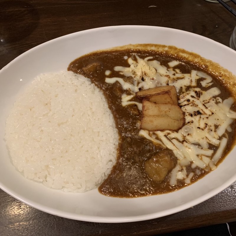牛すじ煮込みカレー(Craft Beer & Curry Holyhead)