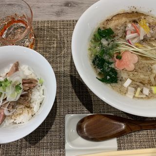 (LOKAHi)
