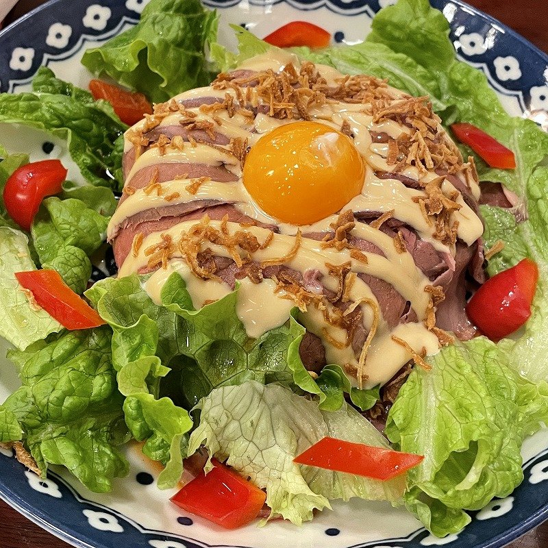 山盛りローストビーフのライスプレート(HUB LINKS UMEDA店)