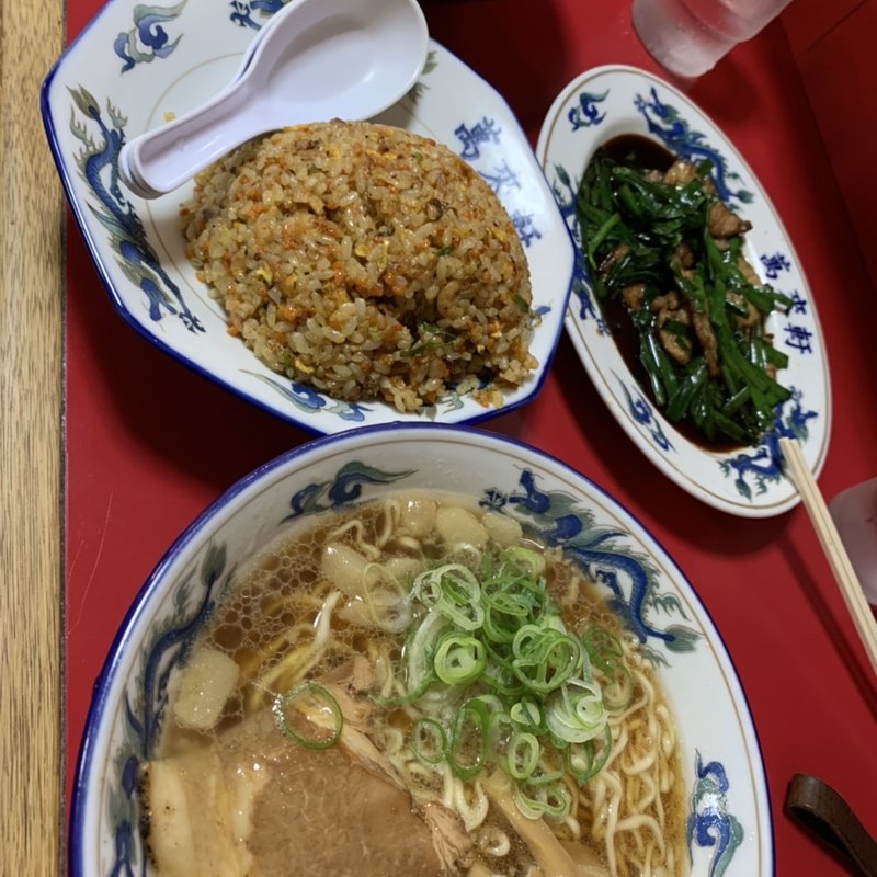 ラーメン　チャーハン　豚ニラ(萬來軒 )