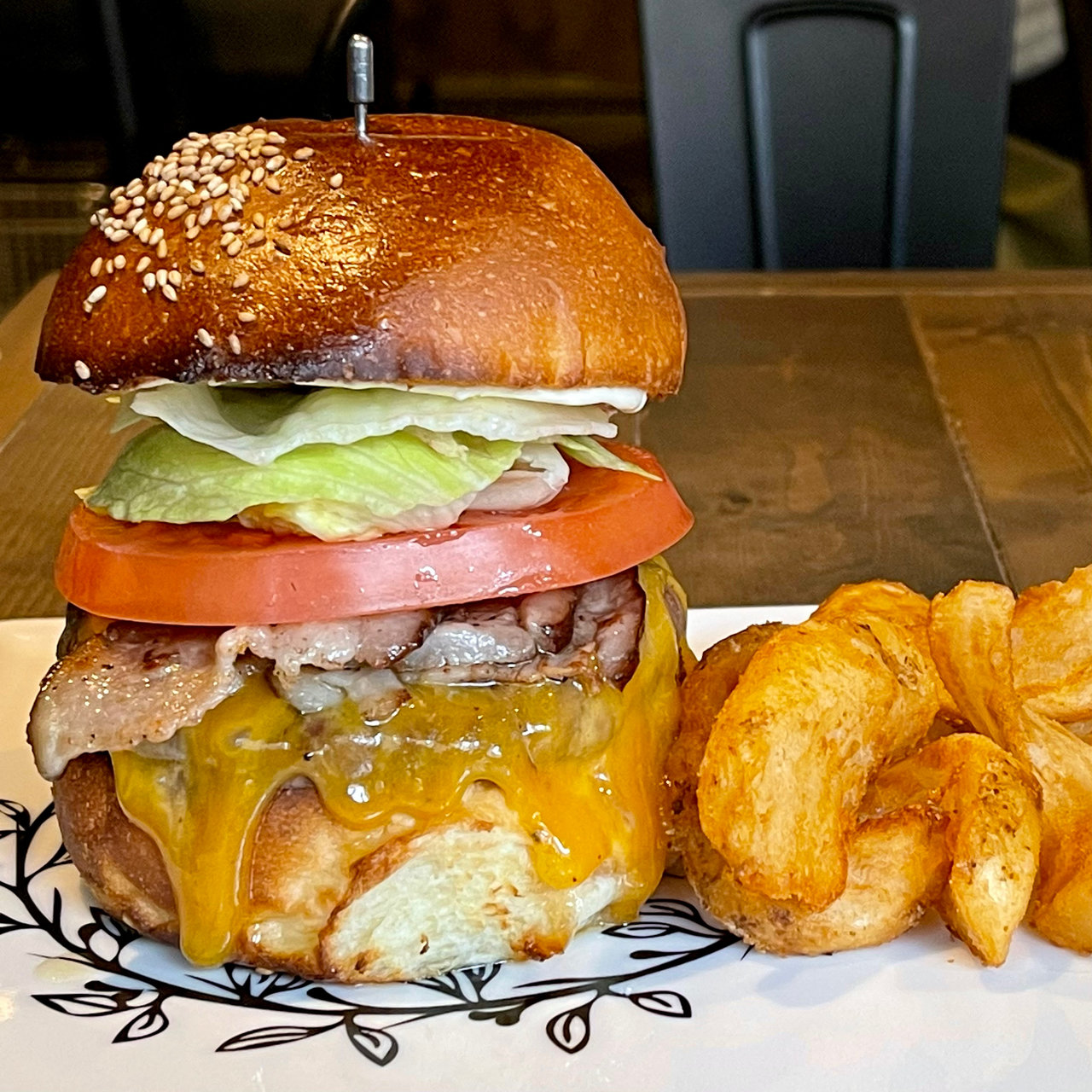 ベーコンチーズバーガー ポテト のメニュー一覧 Sarah サラ ベーコンチーズバーガー ポテト のメニュー一覧 Sarah サラ