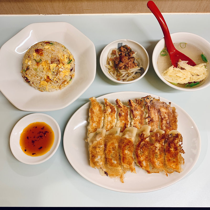 炒飯餃子定食（ダブル）(餃子のぱくぱく)