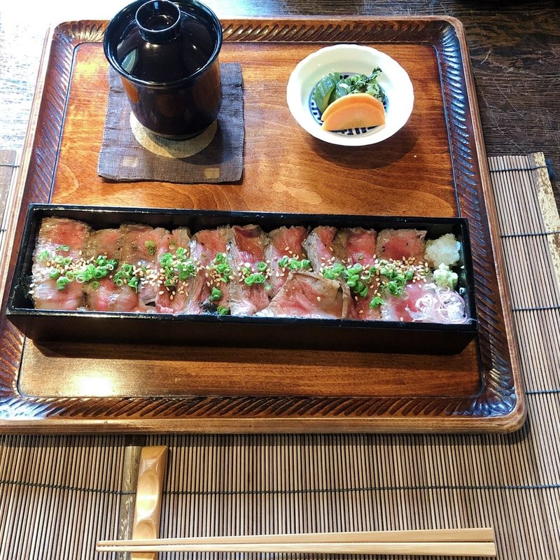 (山紫御泊処 はなの舞 （さんしおとまりどころ・はなのまい）)