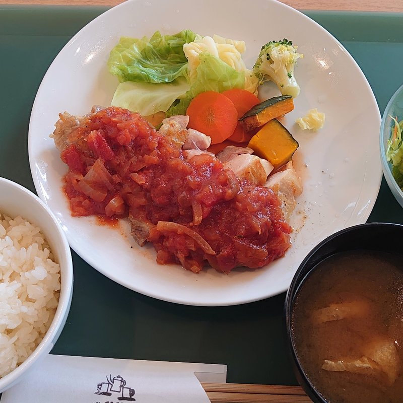 とり肉の香草焼き トマトソースがけ(ギグレット （GIGLET）)