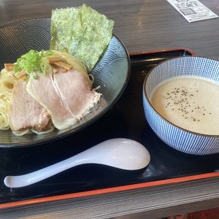 トリュフ薫る塩つけ麺(ラーメン屋　三銃士)