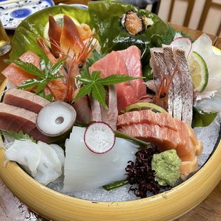 刺身盛り合わせ(田舎小屋 )