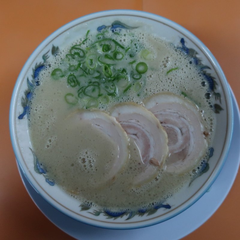 豚骨らーめん(いろは食堂 )