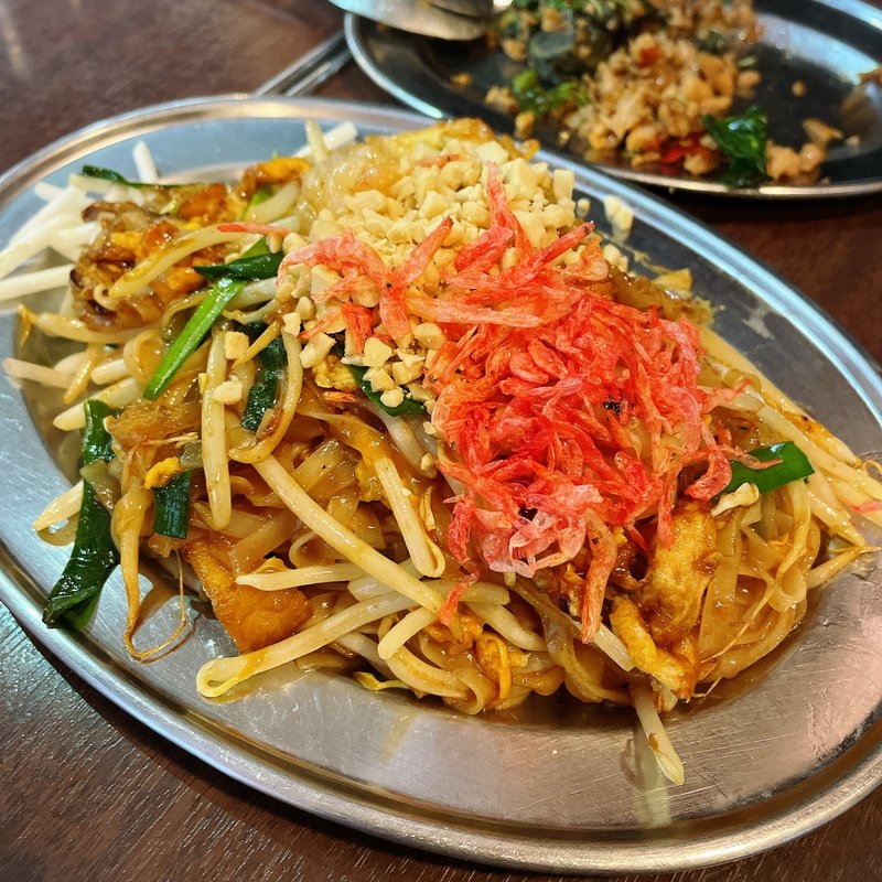 えびパッタイ(タイ東北モーラム酒店)