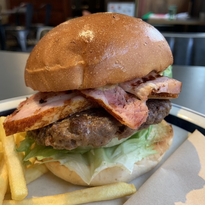 B.L.T.バーガー(HangOut HangOver 西武新宿 Brick St.店)