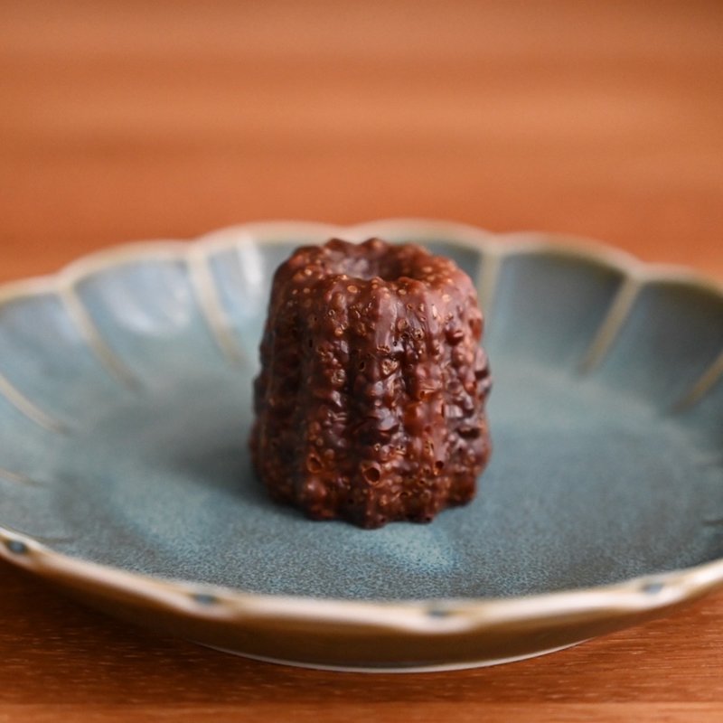 カヌレ　プレーン(カヌレと焼き菓子専門店 galbe (ガルブ))