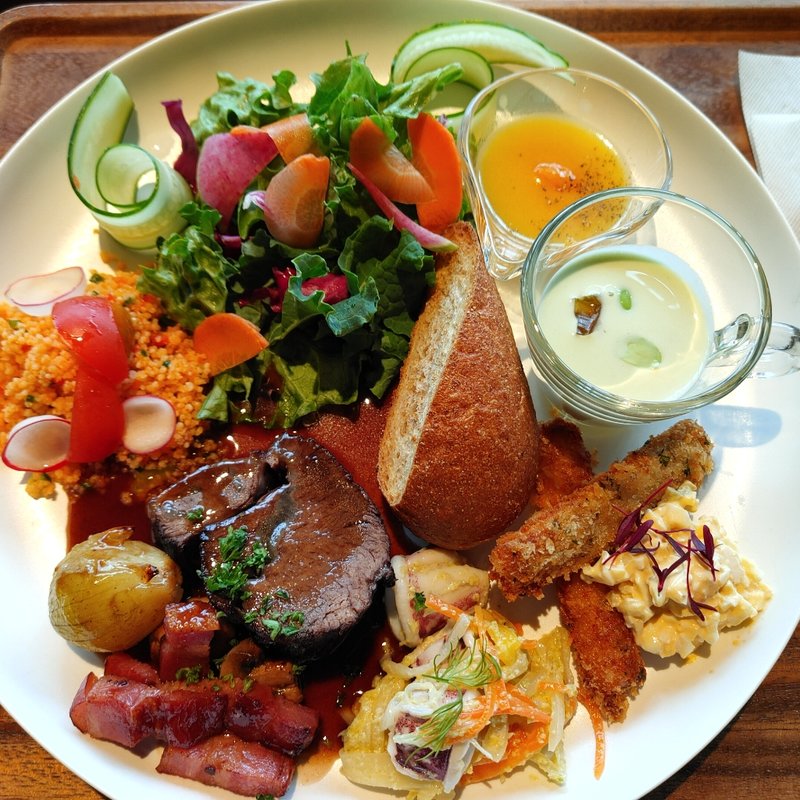 特製ビストロプレート(NewsPicks NewCafe)