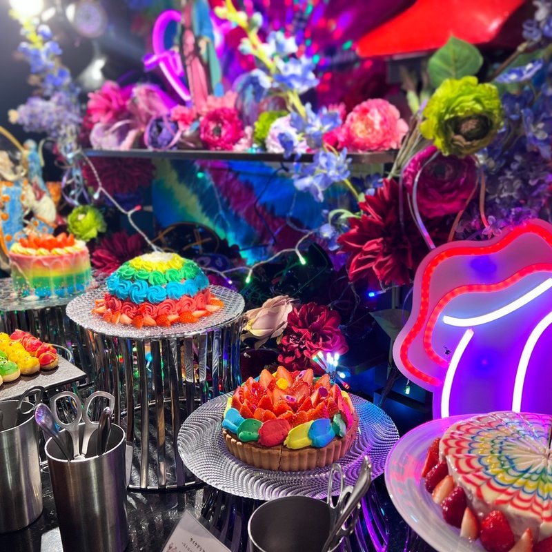 STRAWBERRY SWEETS COLLECTION  “PSYCHEDELIC WONDERLAND”(スカイビュッフェ51)