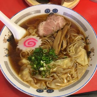 ワンタン麺(天龍飯店 （テンリユウハンテン）)