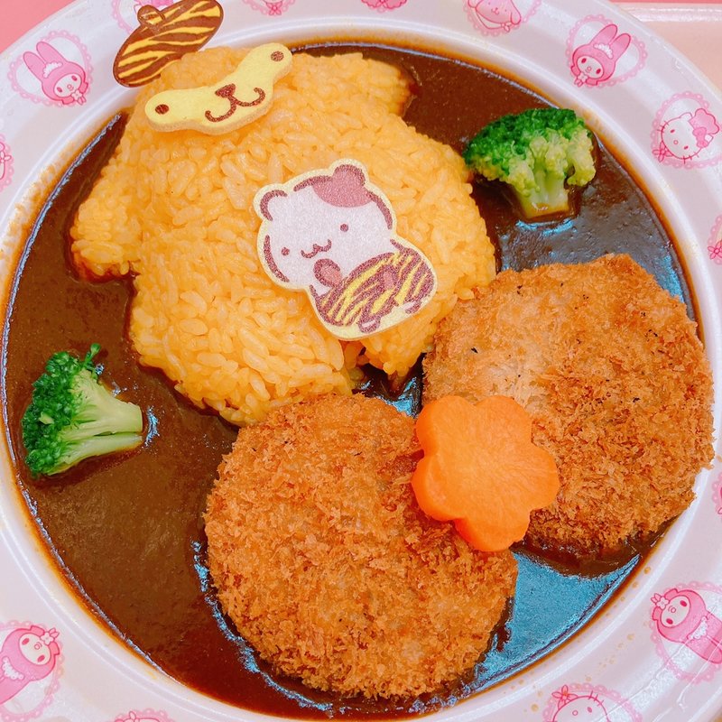 寅トラ☆プリンのチキンカツカレー(サンリオピューロランド)
