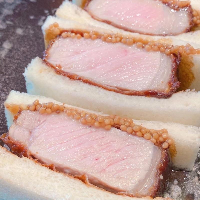 黒酢のカツサンド(TexturA (テクストゥーラ))