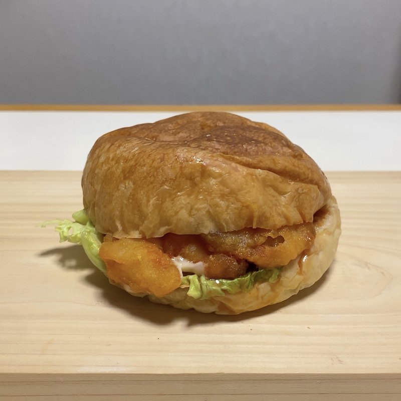 エビチリバーガー(片岡シェーク店 )