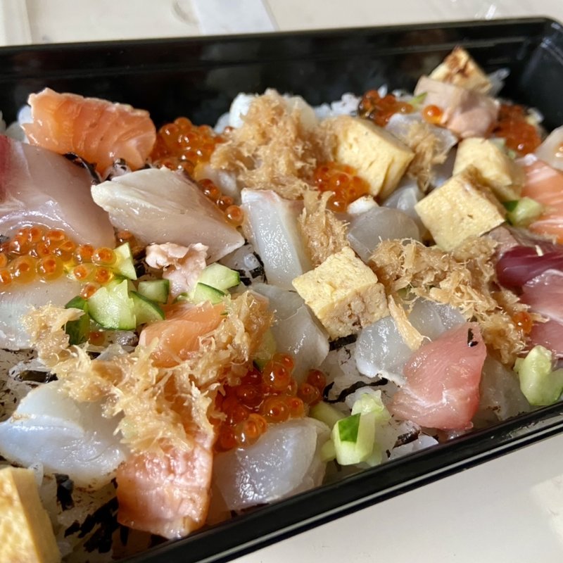 しあわせちらし寿司(博多 おぎはら寅吉)