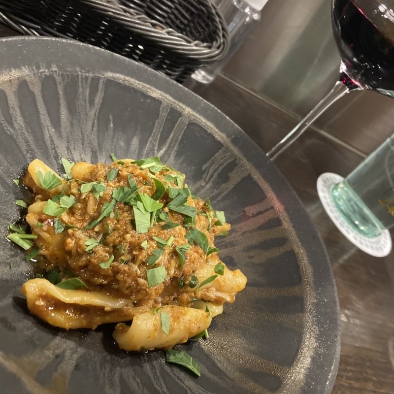 カヴァテッリ　シラス.ふきのとう.ンドゥイアのアラビアータソース　ハーフ(Enoteca 眞  （エノテカシン）)