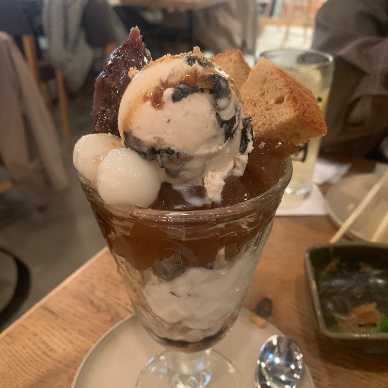 ほうじ茶パフェ(一角 HIBIYA CENTRAL MARKET)