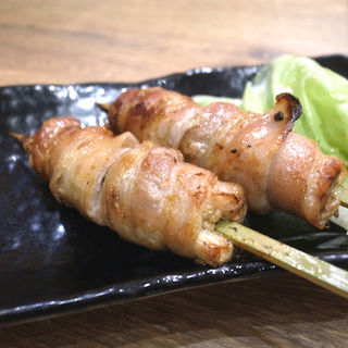 野菜巻き串（えのきバター）(九州博多料理 いなせもん 神田店)